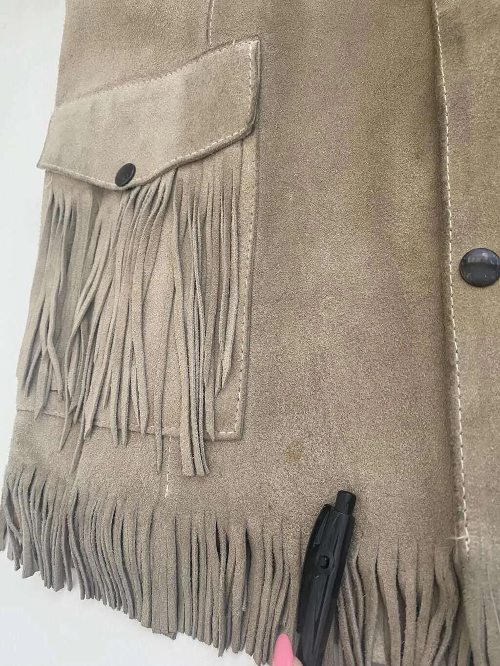 70s vintage suede fringed jacket with snap button closure – Medium