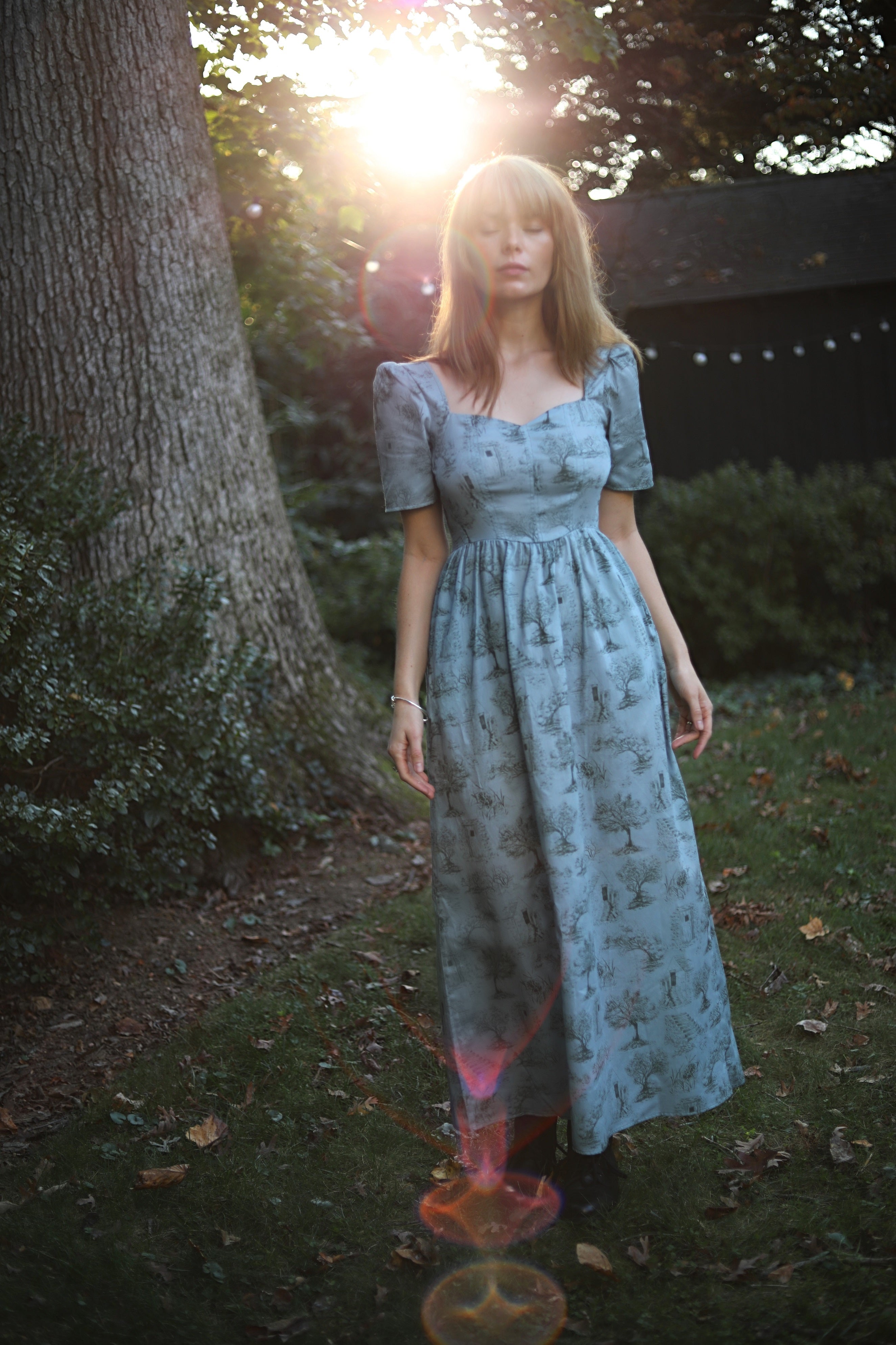 Beatrice Maxi Dress With Sweetheart Neckline / Cottage Blue + Pewter Green Cotton Toile