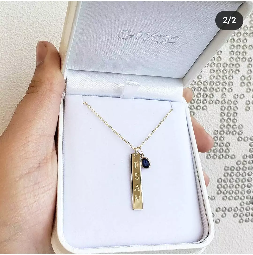 Engravable Bar- 10k Gold Vertical Bar Necklace