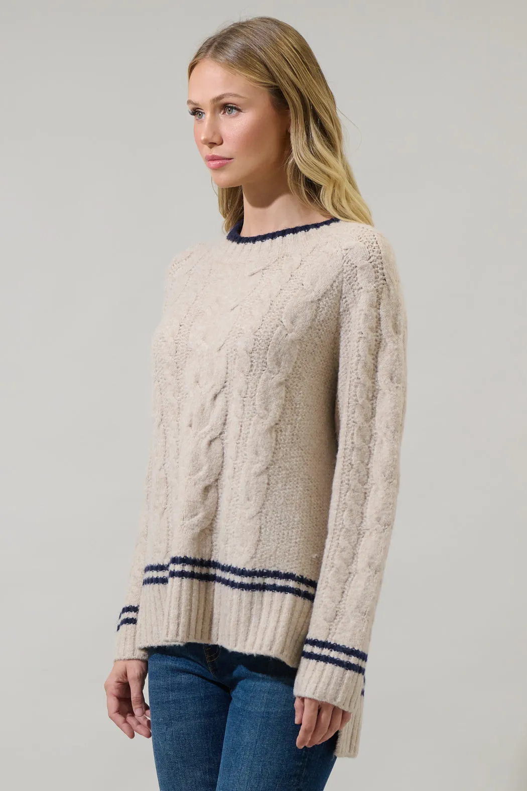 Eudora Oversized Cable Knit Sweater