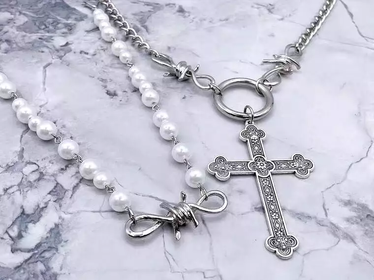 Ins fashion Pearl cross pendant necklace BY4096