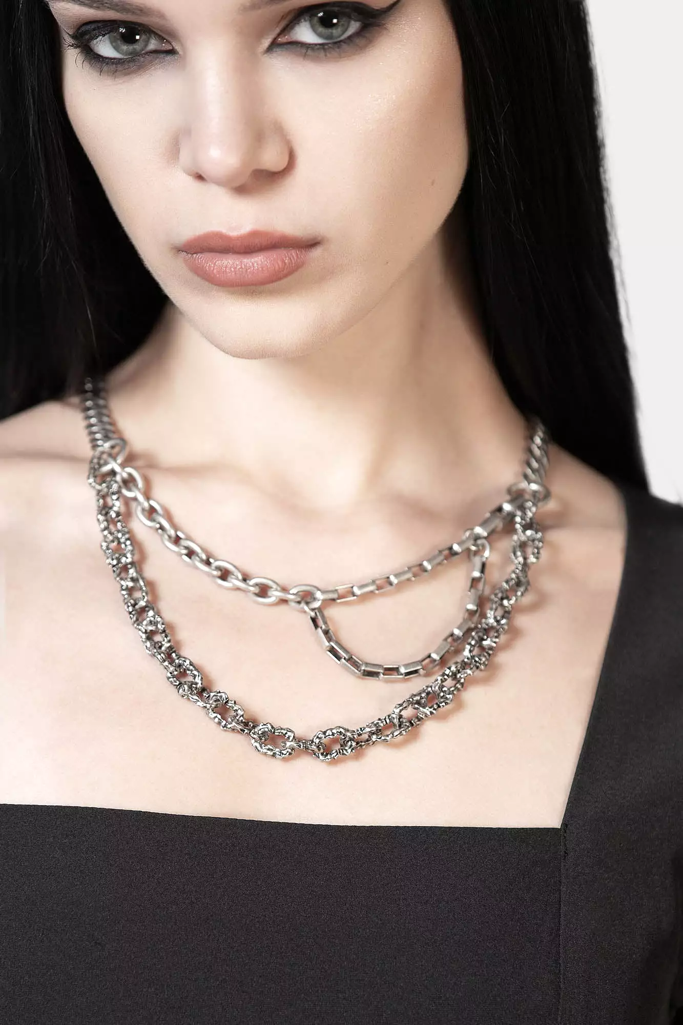 Lorelay Choker