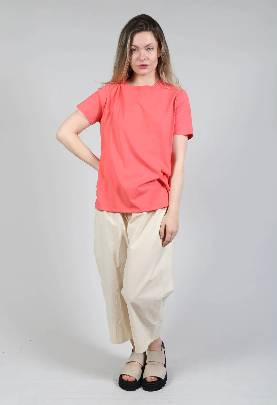 Short Sleeve T-Shirt in Strawberry