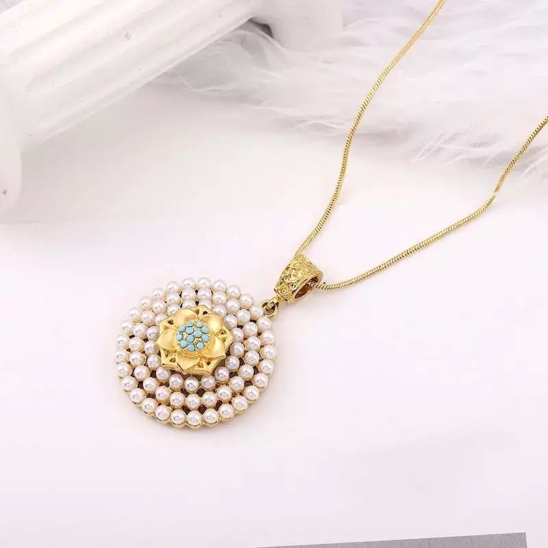 Women Fashion Gold Necklace Earring Set S4674502